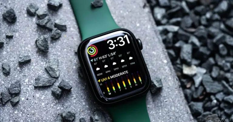 How Long Does Apple Watch Battery Last?